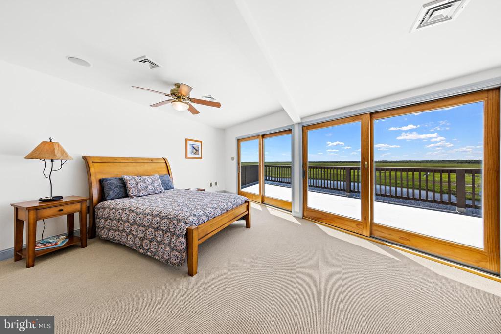 883 CEDAR RUN DOCK ROAD