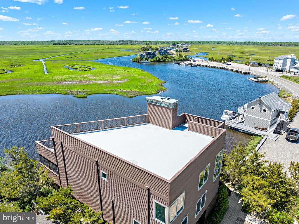 883 CEDAR RUN DOCK ROAD