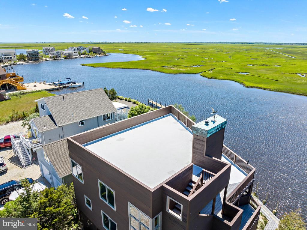 883 CEDAR RUN DOCK ROAD