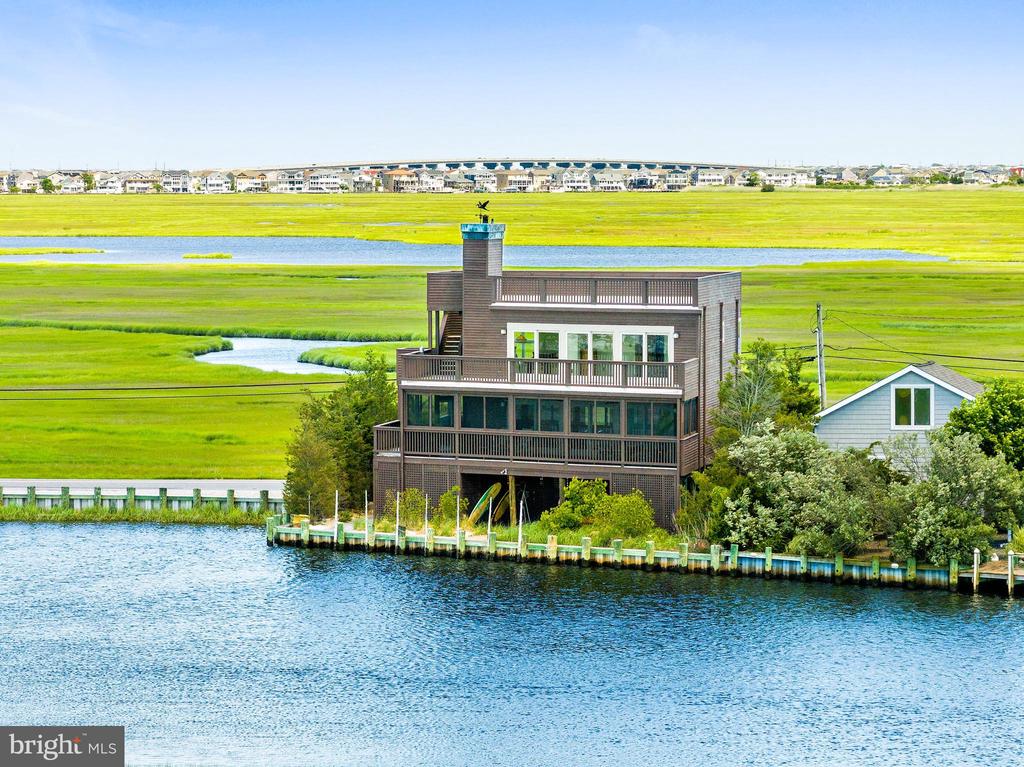 883 CEDAR RUN DOCK ROAD