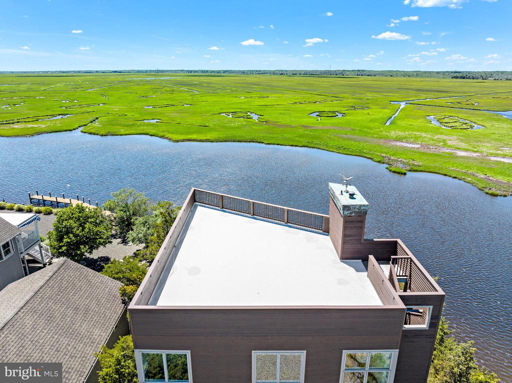 883 CEDAR RUN DOCK ROAD
