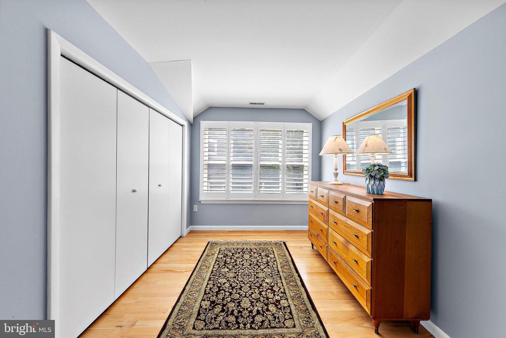 12 E 20TH STREET