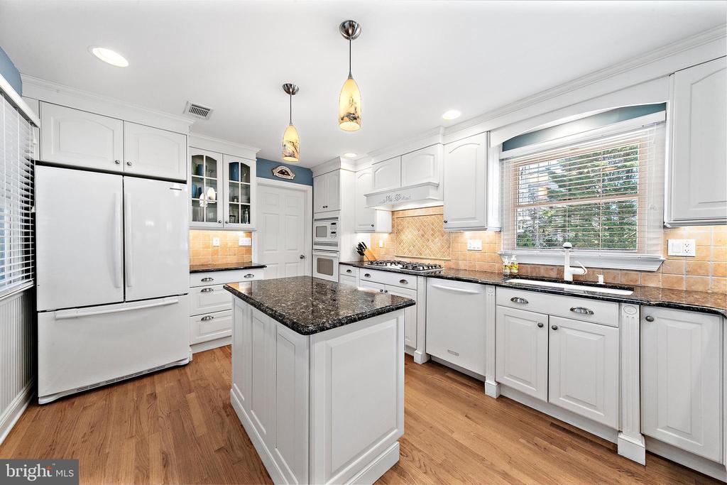12 E 20TH STREET