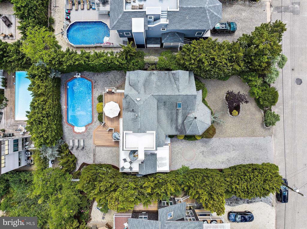 12 E 20TH STREET