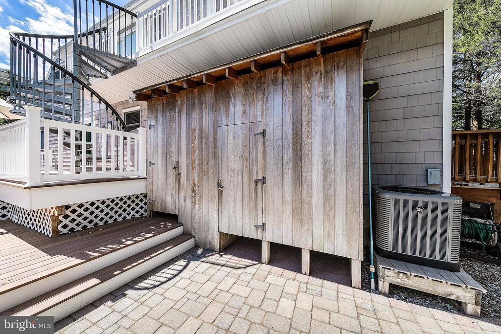 12 E 20TH STREET