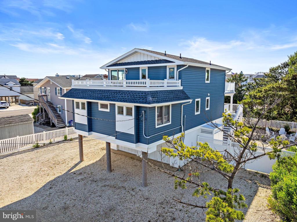 5200 LONG BEACH BLVD