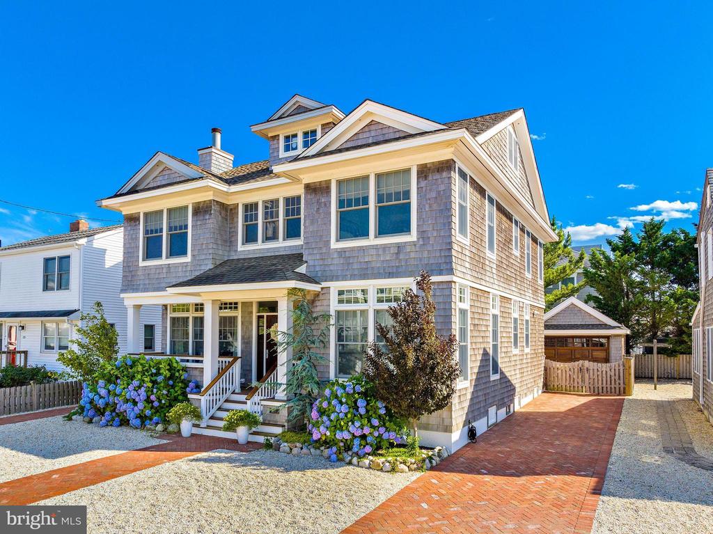120 E DUNE LANE