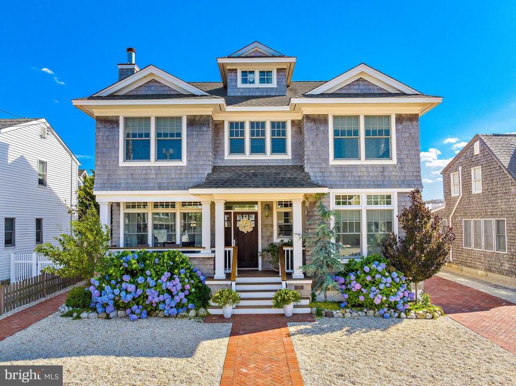 120 E DUNE LANE
