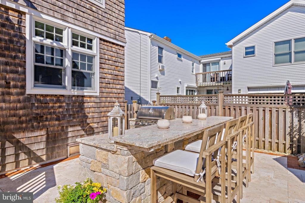 120 E DUNE LANE