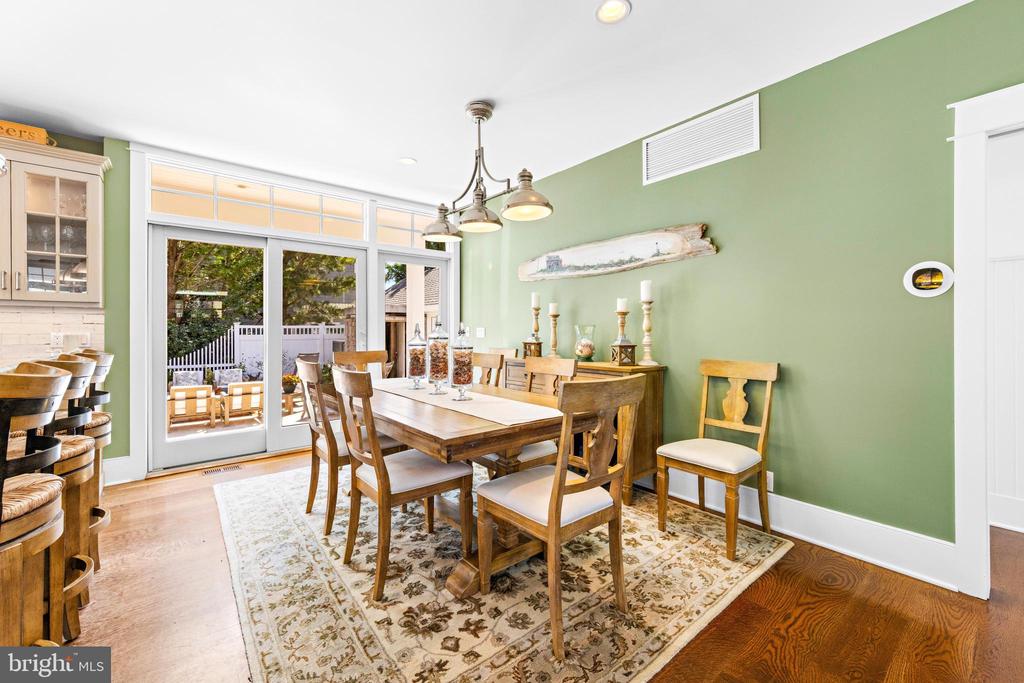 120 E DUNE LANE
