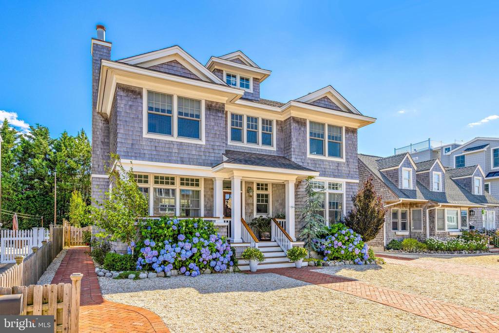 120 E DUNE LANE