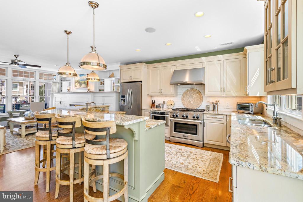 120 E DUNE LANE