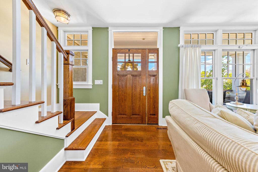 120 E DUNE LANE