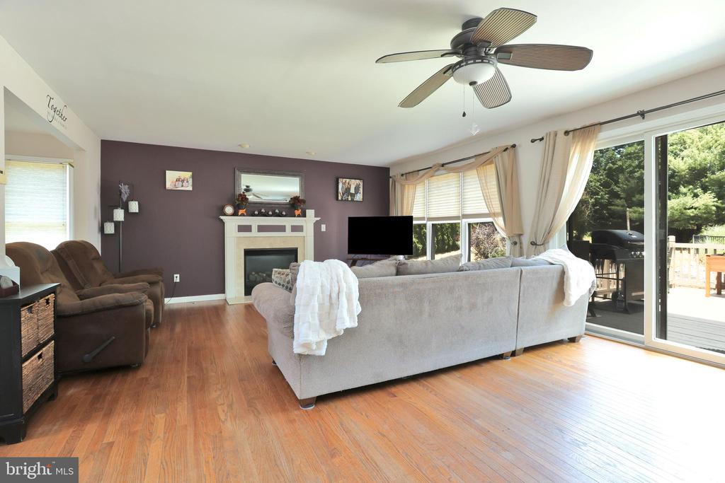 376 CHESTNUT DRIVE