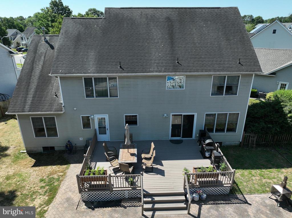 376 CHESTNUT DRIVE