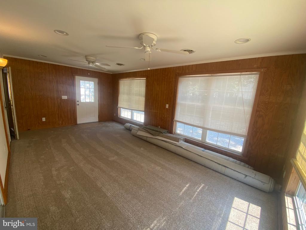 110 KOSCIUSKO WAY
