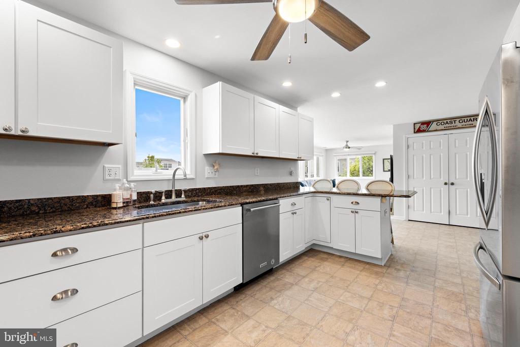 86 MORTON DRIVE