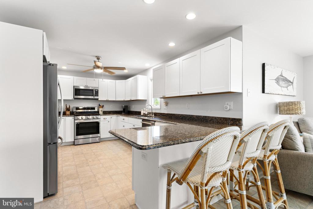 86 MORTON DRIVE