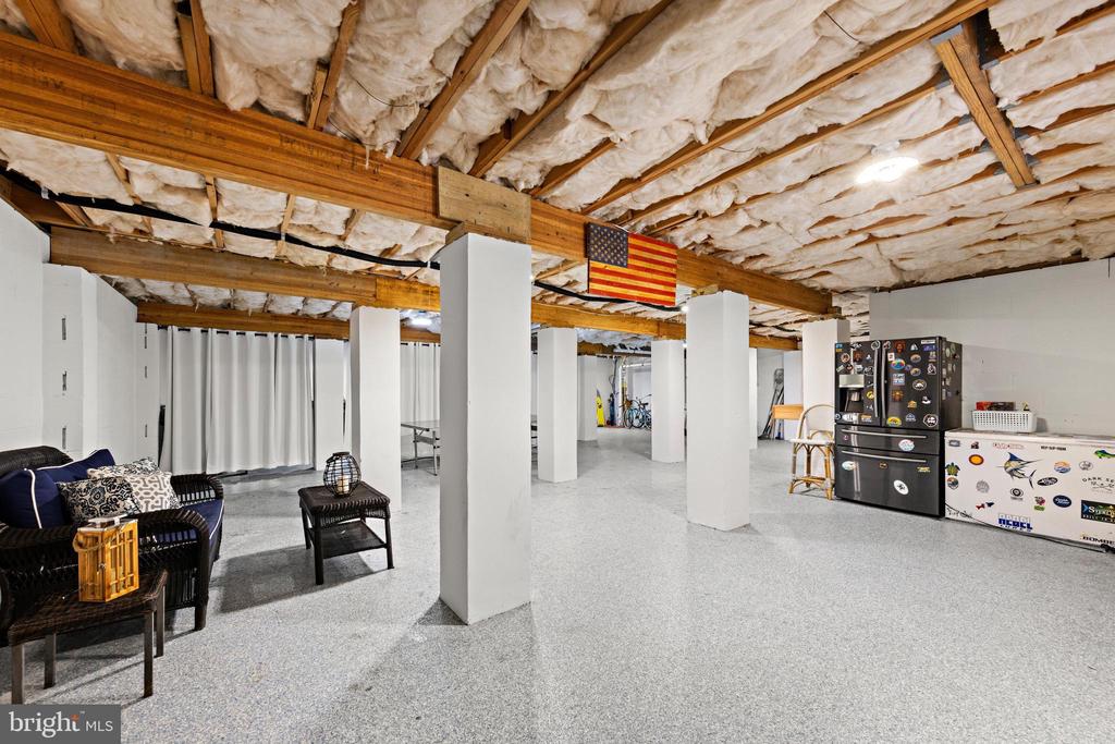 86 MORTON DRIVE