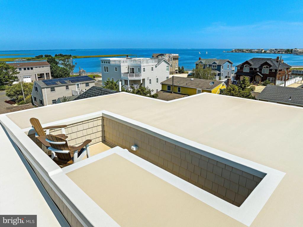 375 W 6TH STREET