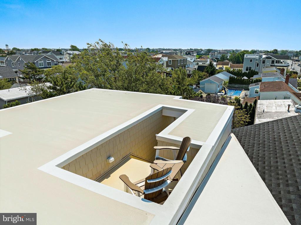 375 W 6TH STREET