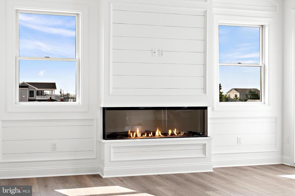 375 W 6TH STREET