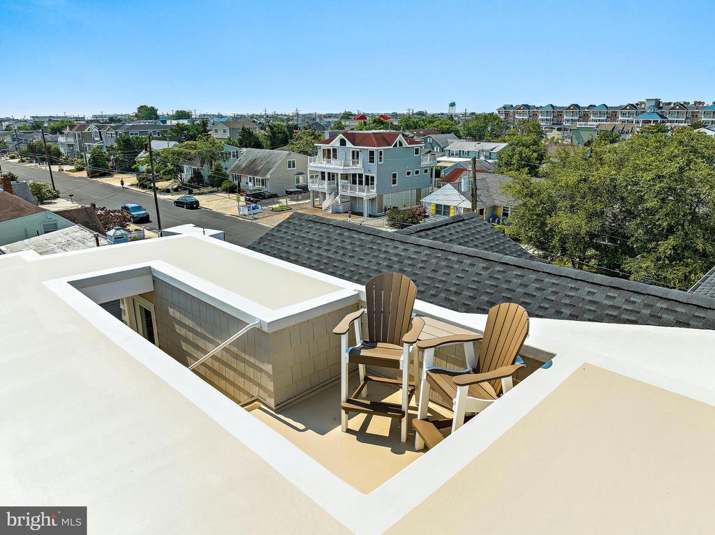 375 W 6TH STREET