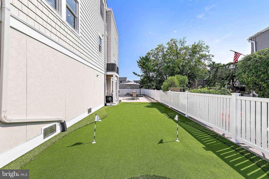 375 W 6TH STREET