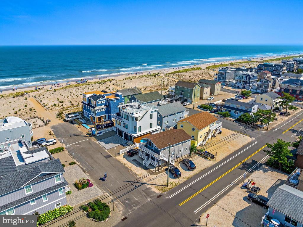 7503 OCEAN BLVD.