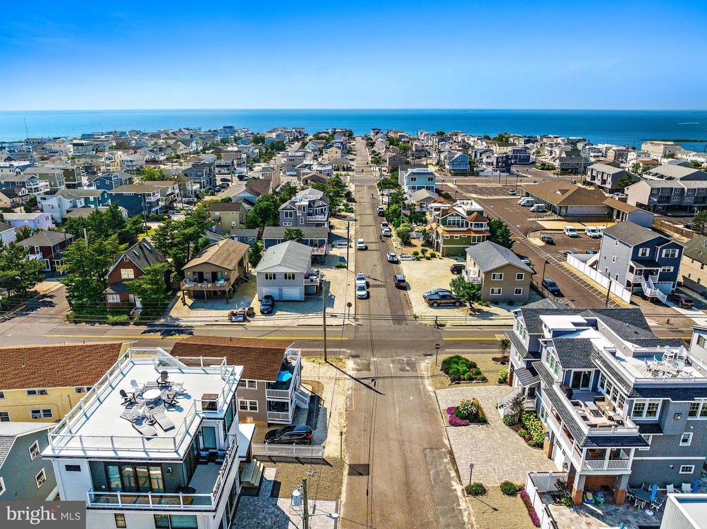 7503 OCEAN BLVD.
