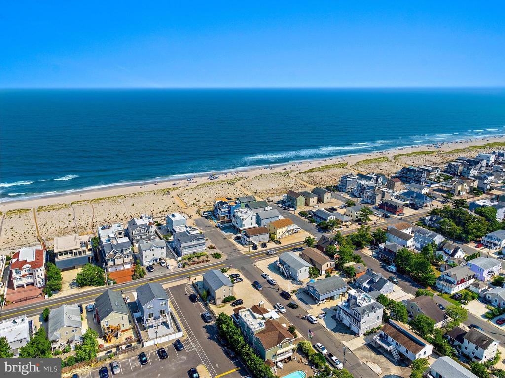7503 OCEAN BLVD.