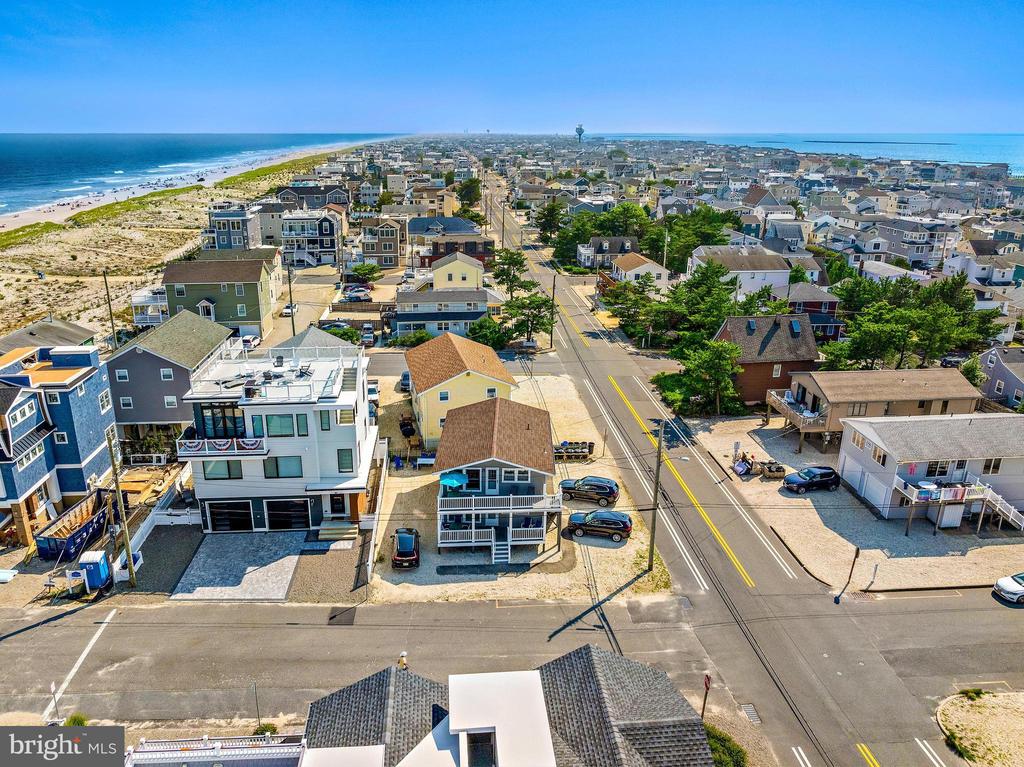 7503 OCEAN BLVD.