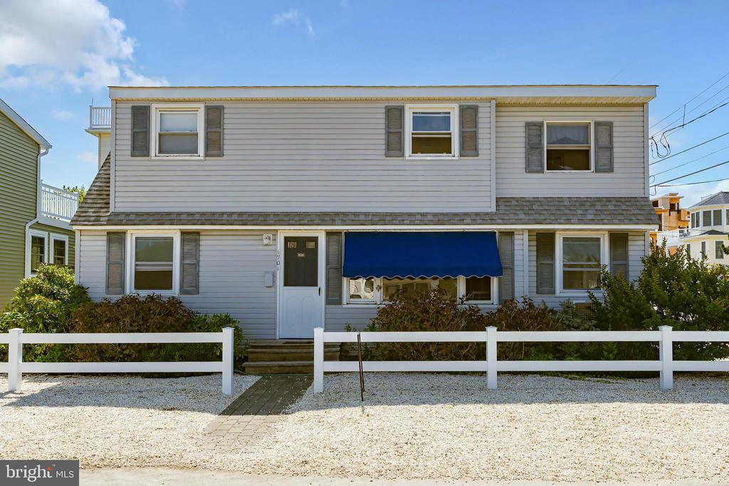 1701 N ATLANTIC