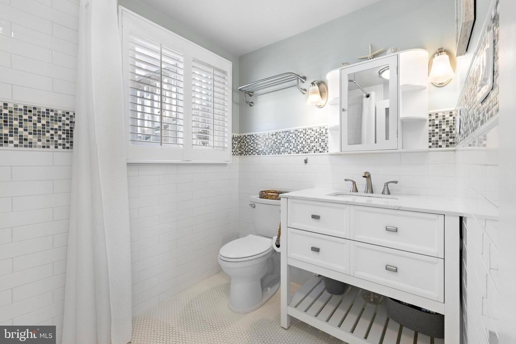 519 OCEAN AVENUE Unit: 2