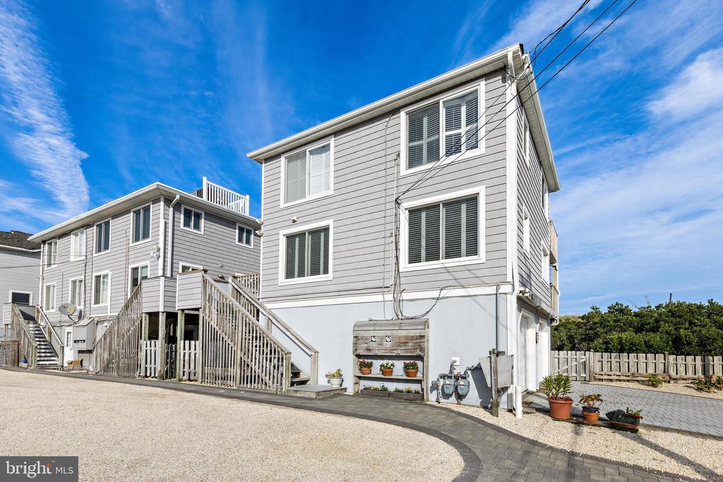 519 OCEAN AVENUE Unit: 2