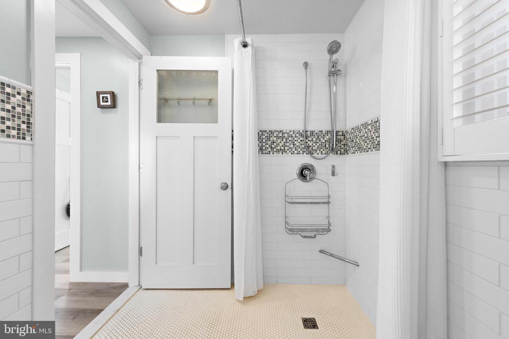 519 OCEAN AVENUE Unit: 2