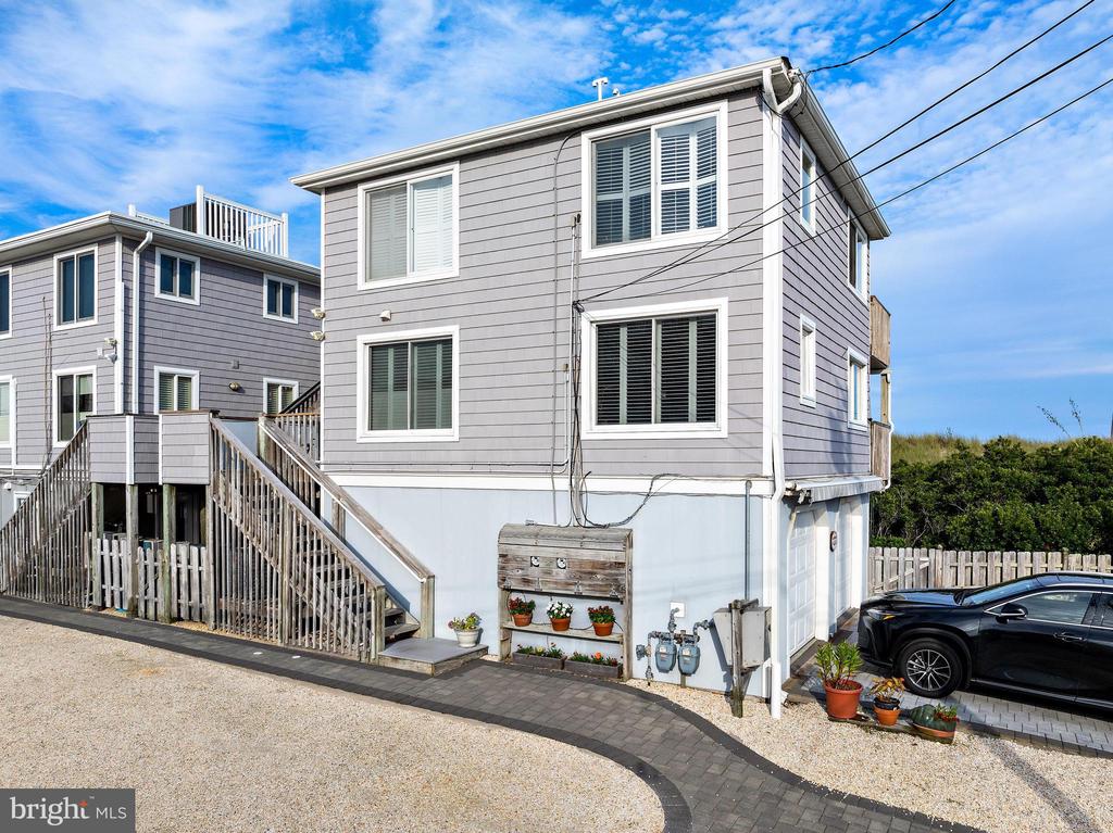 519 OCEAN AVENUE Unit: 2