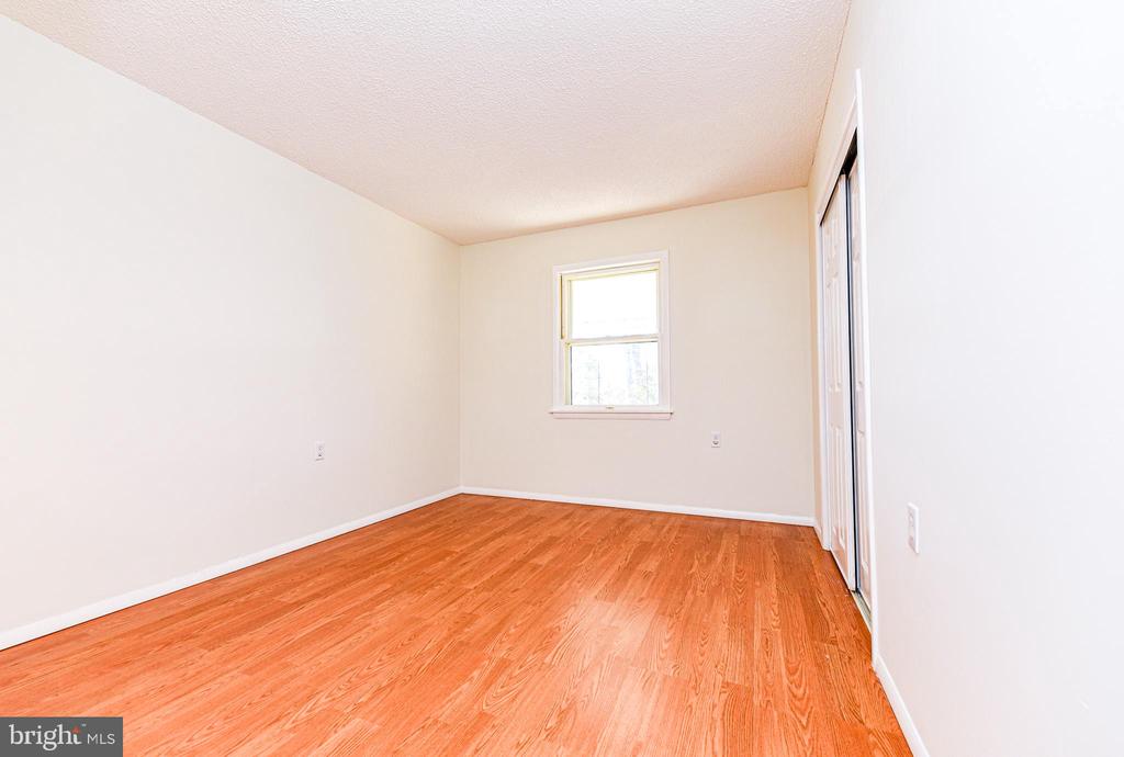 18B ACORN ROAD