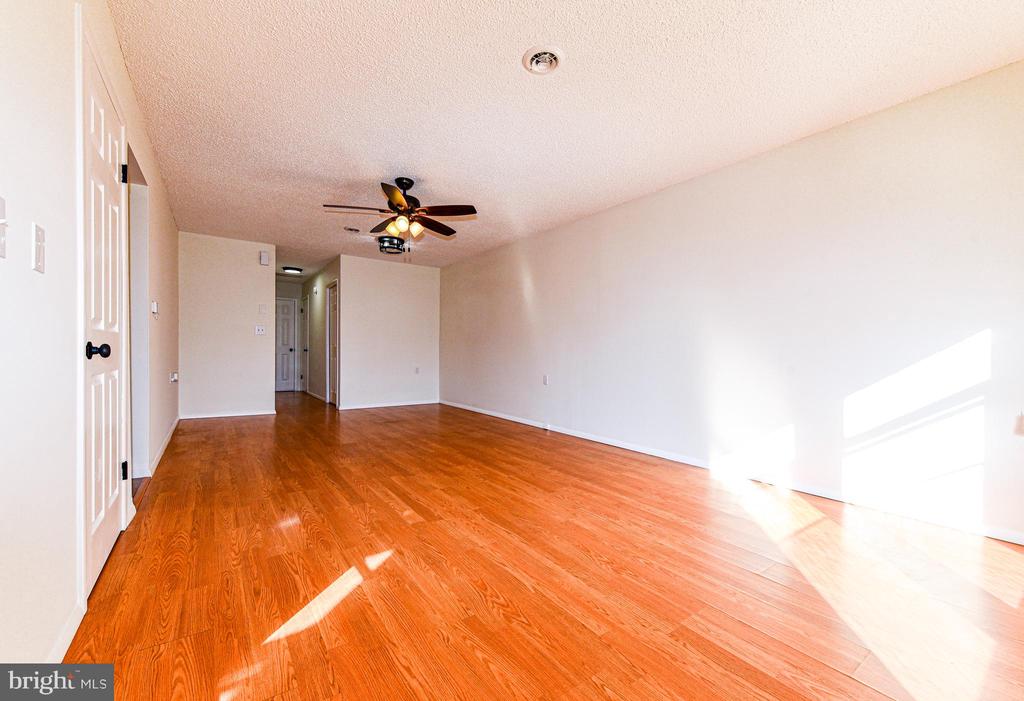 18B ACORN ROAD