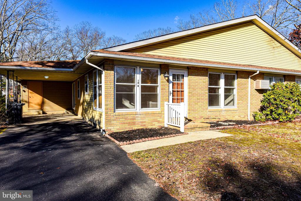18B ACORN ROAD