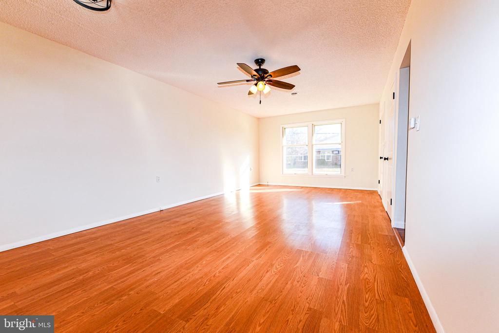 18B ACORN ROAD