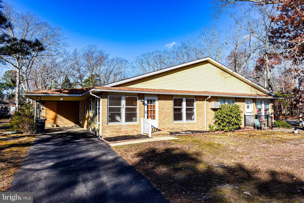 18B ACORN ROAD