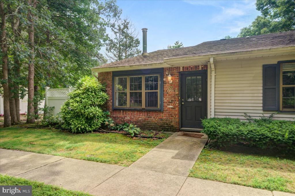 23 DRIFTWOOD DRIVE