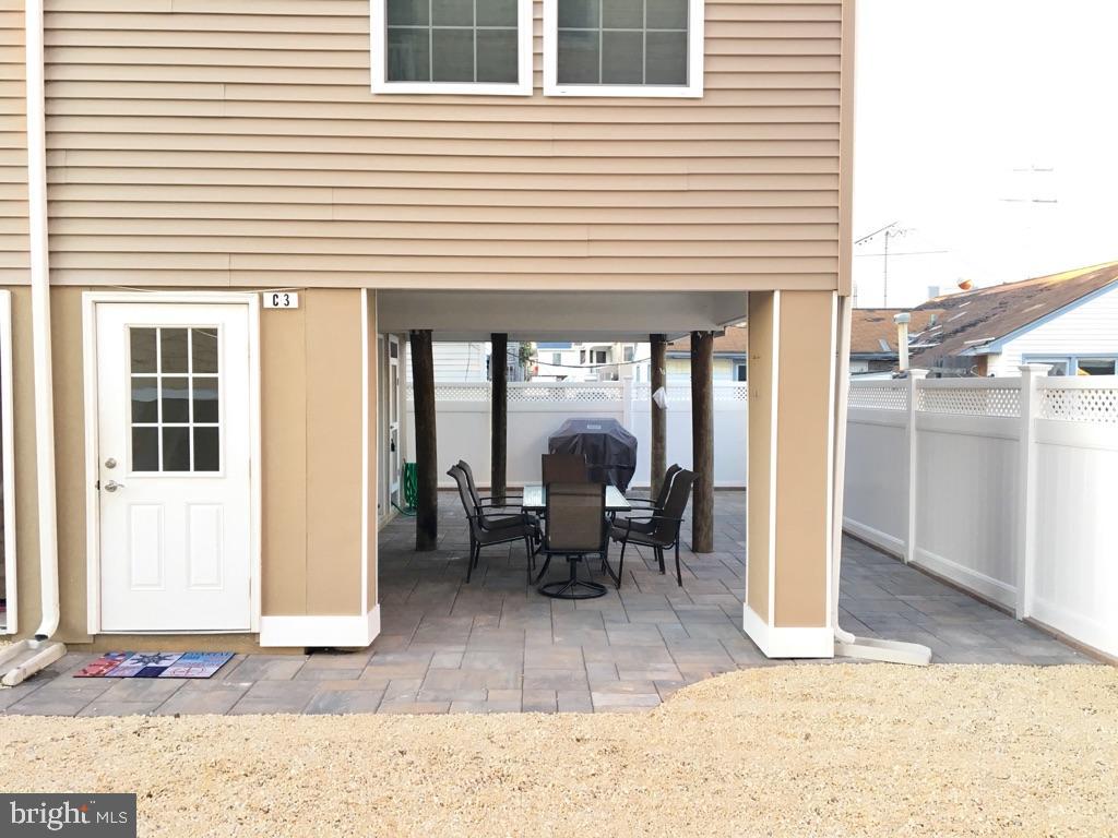 3 W KIRKLAND AVENUE Unit: 3