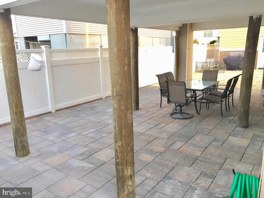 3 W KIRKLAND AVENUE Unit: 3