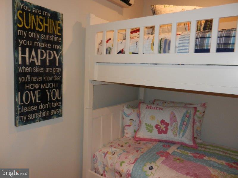 3 W KIRKLAND AVENUE Unit: 3