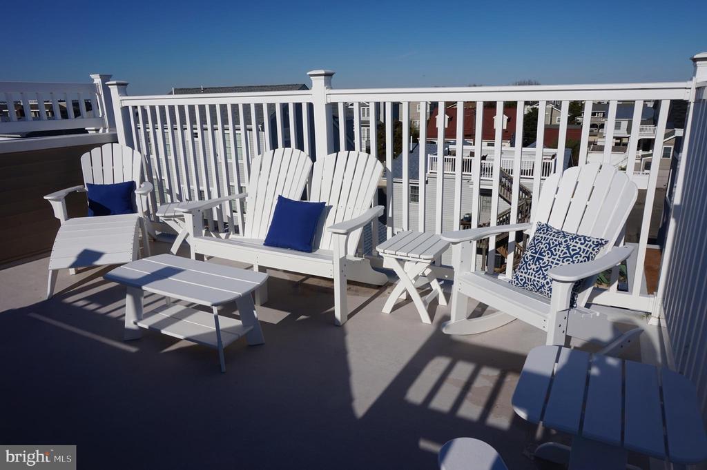 3 W KIRKLAND AVENUE Unit: 3