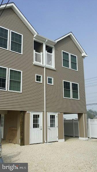 3 W KIRKLAND AVENUE Unit: 3