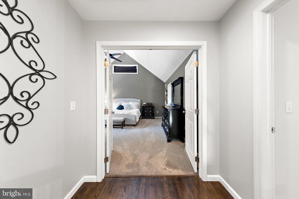 391 CHESTNUT DRIVE