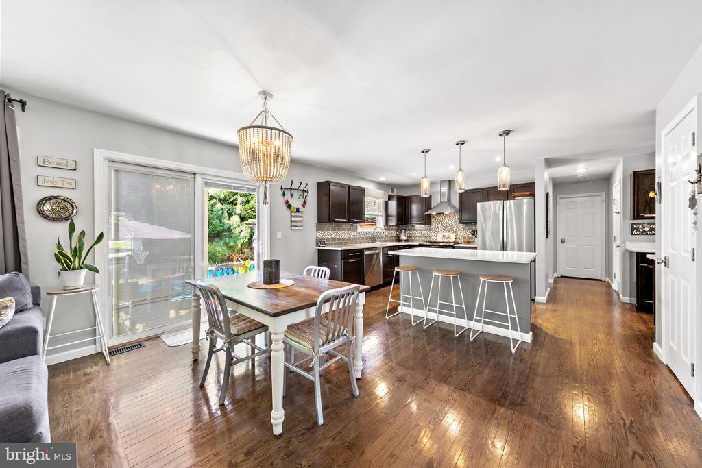 391 CHESTNUT DRIVE